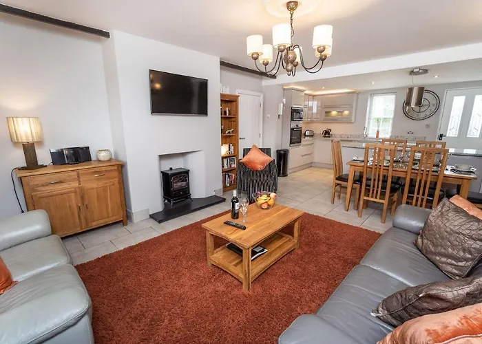 Bridge House 1 * كيسويك